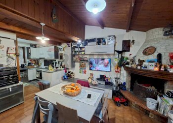 Sala da pranzo - Attico Endine Gaiano - foto 9