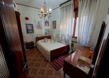 Camera / camera da letto - Casa indipendente Endine Gaiano - foto 13