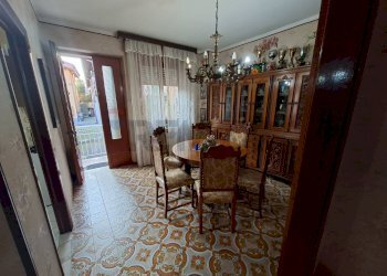 Sala da pranzo - Casa indipendente Endine Gaiano - foto 14