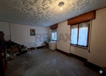 Stanza vuota - Casa indipendente Endine Gaiano - foto 21