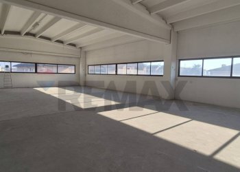 Stanza vuota - Capannone VIA MODENA
 
267/E, Ferrara - foto 13