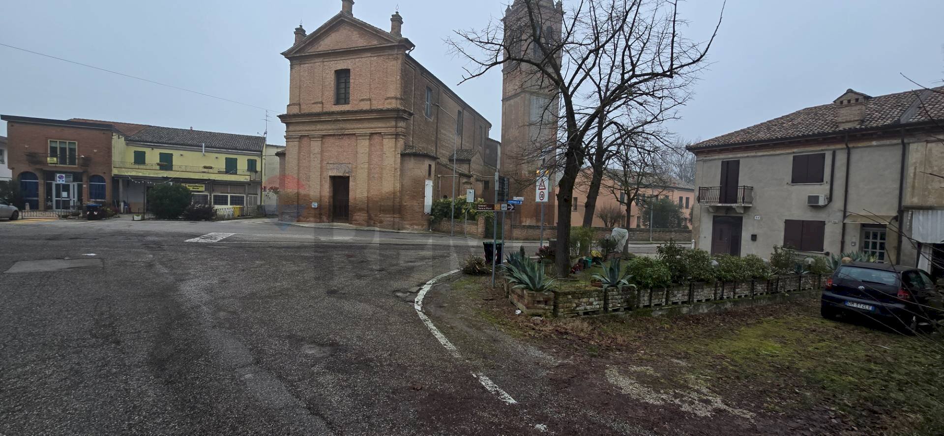 Edificio all\'aperto - Semi-detached house Piazza 21 giugno
53, Copparo - photo 2