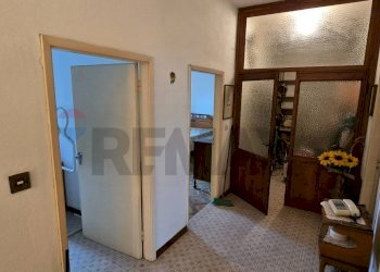 Hall / corridoio - Casa semi indipendente Piazza 21 giugno
 
53, Copparo - foto 16