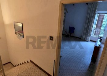 Hall / corridoio - Casa semi indipendente Piazza 21 giugno
 
53, Copparo - foto 34