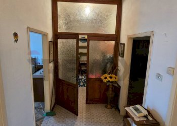 Hall / corridoio - Casa semi indipendente Piazza 21 giugno
 
53, Copparo - foto 36