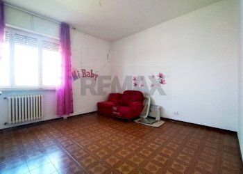 Stanza vuota - Villa Falconara Marittima - photo 18