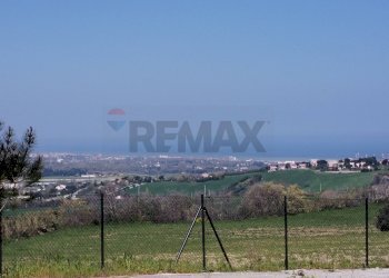 Vista delle montagne - Villa Falconara Marittima - photo 30