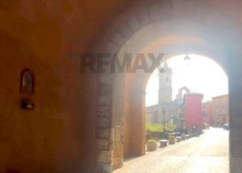 Stanza vuota - Stabile - Palazzo Via Principe Amedeo
 
130, Farnese - foto 22