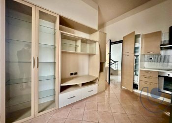 soggiorno con cucina - Three-room apartment Corso Moncalieri, Torino - photo 13