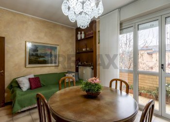 Sala da pranzo - Trilocale Via Romagna
 
19, Monza - foto 3