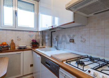 Cucina - Trilocale Via Romagna
 
19, Monza - foto 7