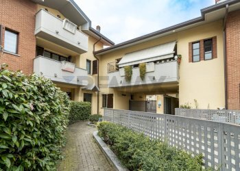 Edificio all\'aperto - Three-room apartment Via Manzoni
 
24, Cesano Maderno - photo 3