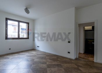 Stanza vuota - Three-room apartment Via Manzoni
 
24, Cesano Maderno - photo 7