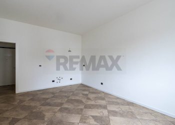 Stanza vuota - Three-room apartment Via Manzoni
 
24, Cesano Maderno - photo 8