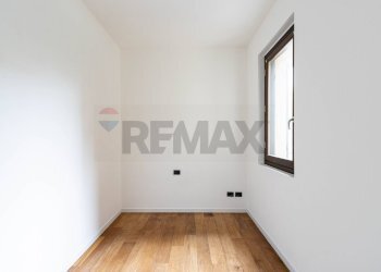 Stanza vuota - Three-room apartment Via Manzoni
 
24, Cesano Maderno - photo 10