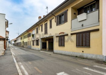 Edificio all\'aperto - Three-room apartment Via Manzoni
 
24, Cesano Maderno - photo 30