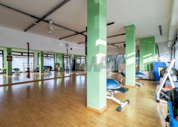 Palestra - Locale Commerciale via Togliatti
 
27, Saronno - foto 6