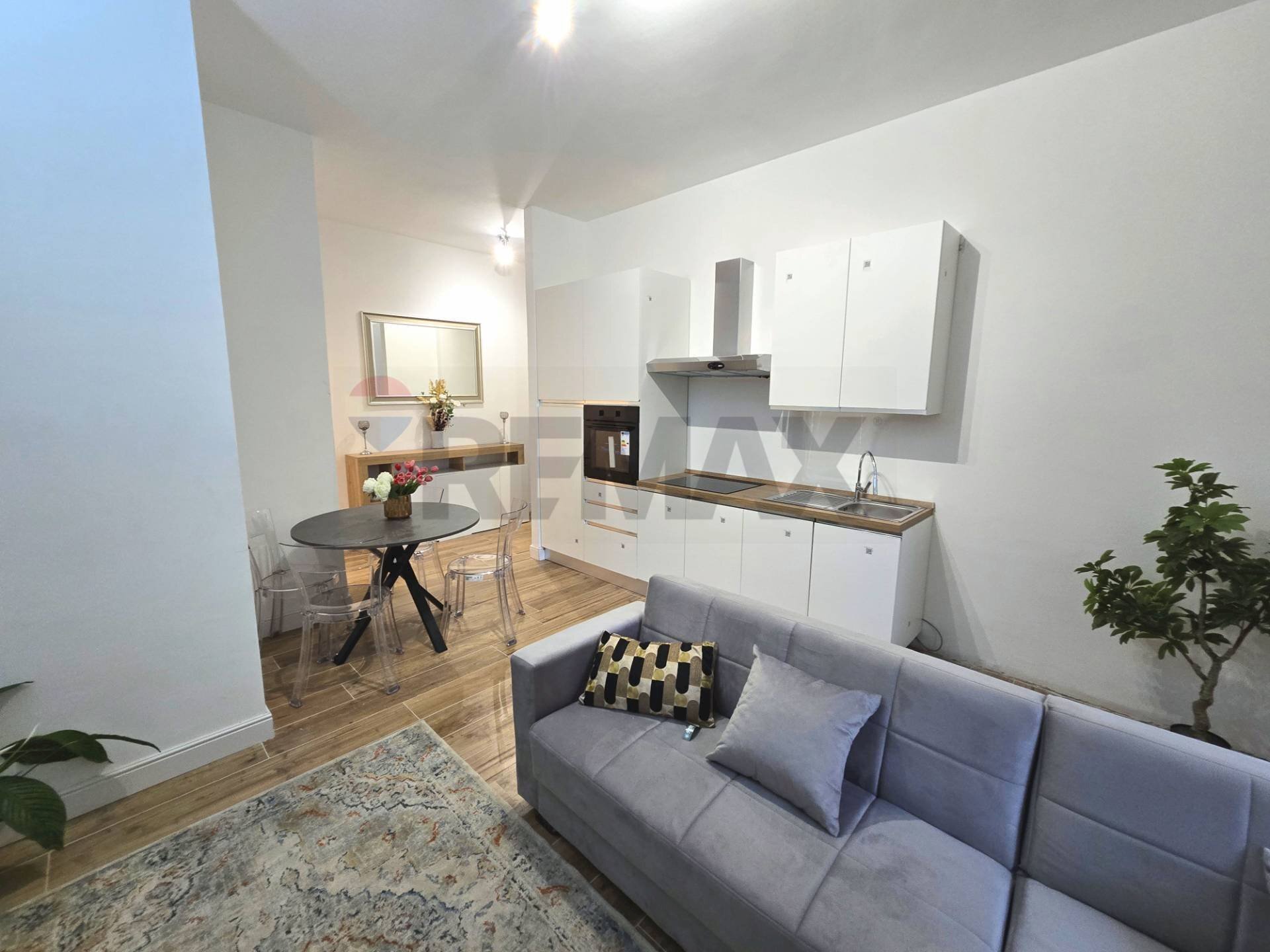 Sala da pranzo - Bilocale Via Frua
 
21/8, Milano - foto 2