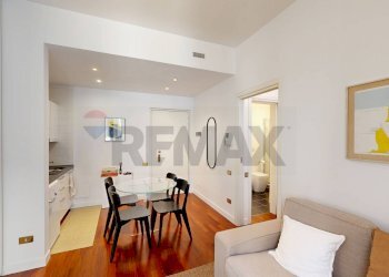 Sala da pranzo - Bilocale viale Vittorio Veneto
32, Milano - foto 4