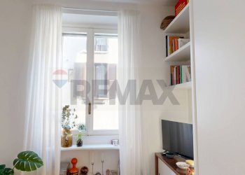 Soggiorno - Bilocale viale Vittorio Veneto
32, Milano - foto 9