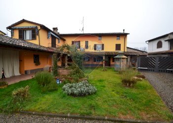 Casa all\'aperto - Casa indipendente STRADA GHIAIE SUPERIORI
 
51, Noceto - foto 4