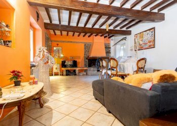 Soggiorno - Casa indipendente STRADA GHIAIE SUPERIORI
 
51, Noceto - foto 2