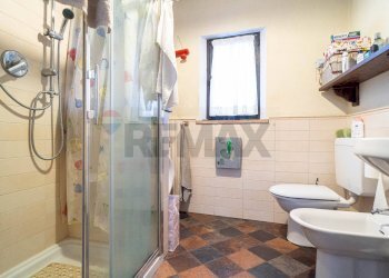 Bagno - Casa indipendente STRADA GHIAIE SUPERIORI
 
51, Noceto - foto 11