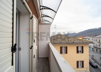 Balcone - Bilocale via nazionale
 
33, Collecchio - foto 9