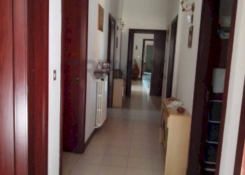 Hall / corridoio - Villa Solopaca - foto 11