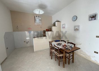 Sala da pranzo - Casa semi indipendente San Salvatore Telesino - foto 6