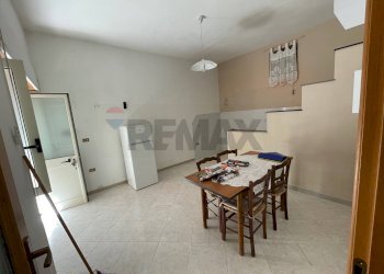 Sala da pranzo - Casa semi indipendente San Salvatore Telesino - foto 10