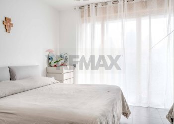 Camera / camera da letto - Trilocale Del popolo
 
9, Gallarate - foto 9