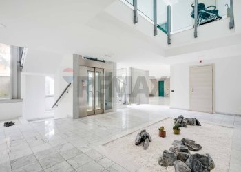 Ricezione / Lobby - Trilocale Del popolo
 
9, Gallarate - foto 20