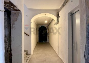 Hall / corridoio - Trilocale via palestro
 
70, Massa - foto 5