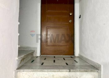 Ingresso - Trilocale via palestro
 
70, Massa - foto 9