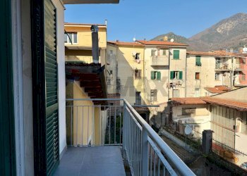 Balcone - Trilocale via palestro
 
70, Massa - foto 21