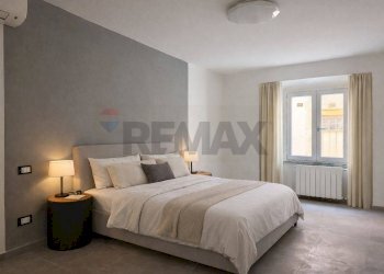 Camera / camera da letto - Trilocale via palestro
 
70, Massa - foto 35