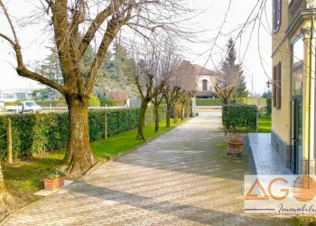 Foto 3 - Casa indipendente Strada Statale per Genova, Tortona - foto 3