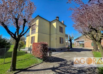 Foto 3 - Casa indipendente Strada Statale per Genova, Tortona - foto 3