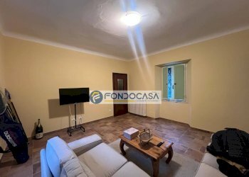 soggiorno - Casa semi indipendente via bassa tambura, Massa - foto 11