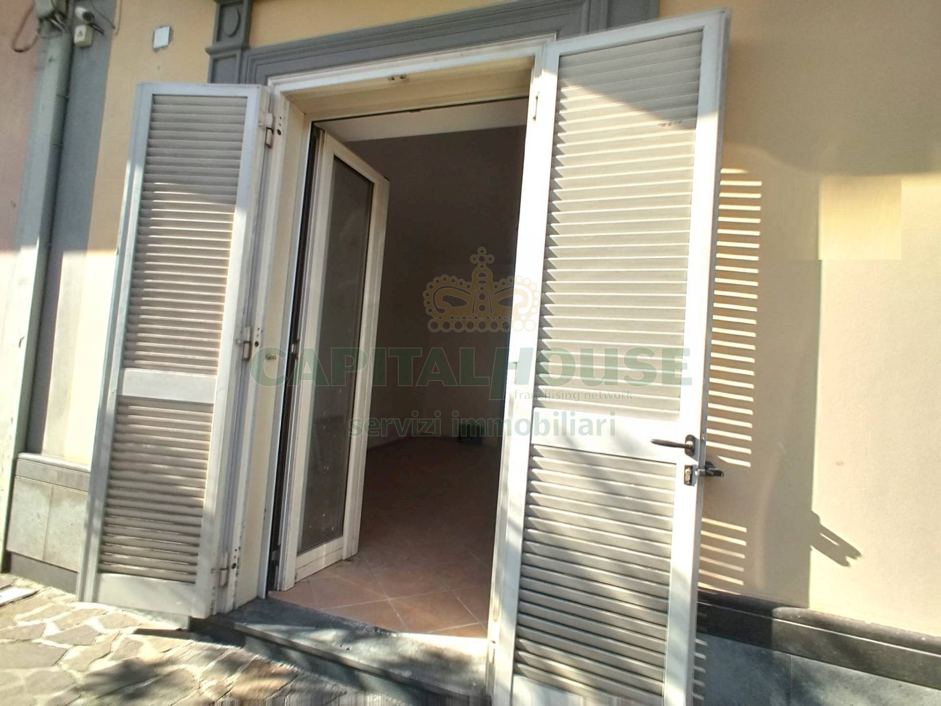 Foto 1 - Commercial Premises ZONA FARMACIA, Capua - photo 1