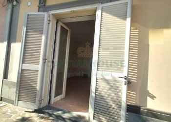 Foto 1 - Locale Commerciale ZONA FARMACIA, Capua - foto 1