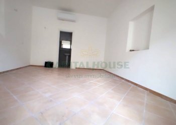 Foto 8 - Locale Commerciale ZONA FARMACIA, Capua - foto 8