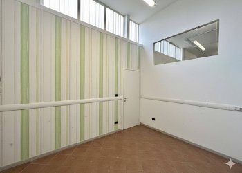 Foto 5 - Warehouse Via Spallacci
snc, L'Aquila - photo 5