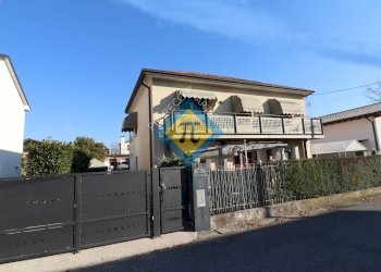 Foto 1 - Appartamento via Giuseppe Spelladi
 
9, Pordenone - foto 1