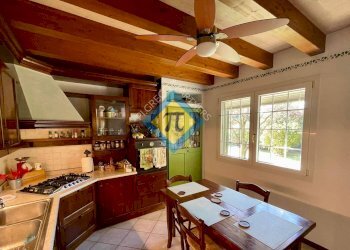 Foto 2 - Villa via Leopardi
 
29, Fontanafredda - foto 2