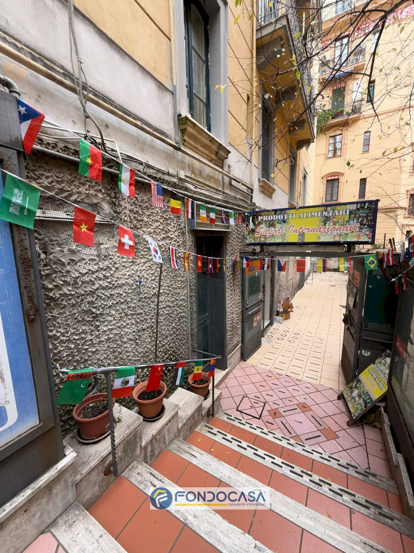 Foto 4 - Locale Commerciale Via Francesco Paolo Volpe
 
14, Salerno - foto 3