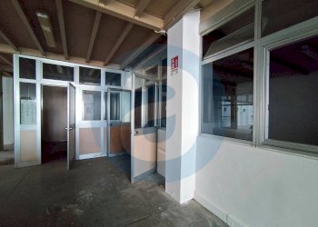 Foto 5 - Capannone Traversa I Glomerelli
 
19, Bari - foto 5