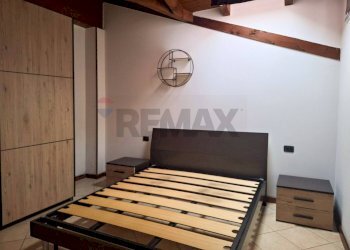 Camera / camera da letto - Bilocale VIA CAVOUR
 
19, Castronno - foto 9