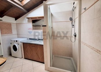 Lavanderia - Bilocale VIA CAVOUR
 
19, Castronno - foto 13